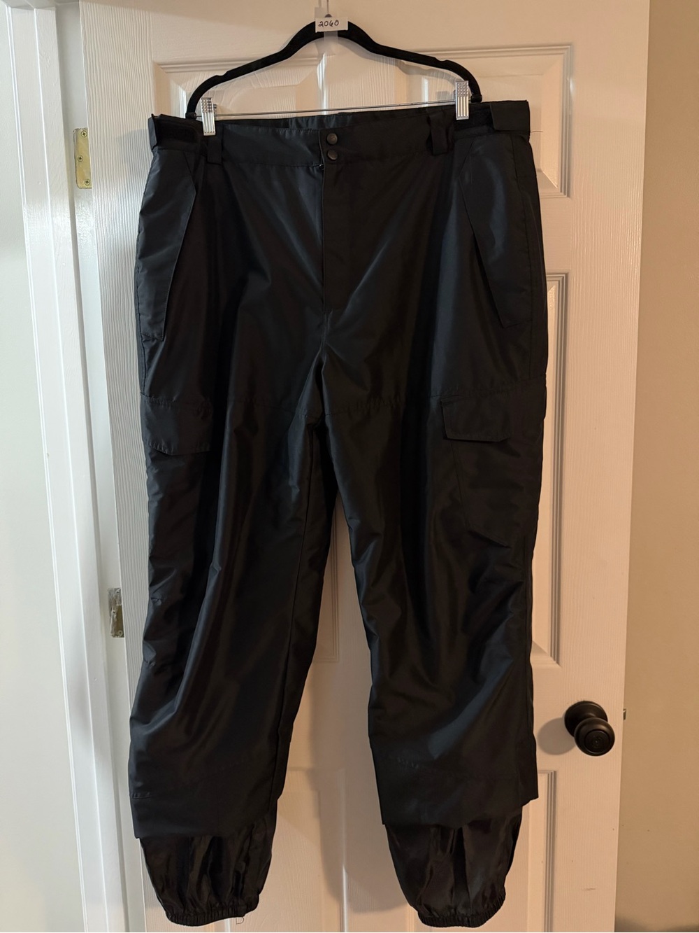 Magellan Outdoors Black Men's Cargo Snow Pants